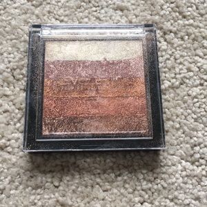 Makeup Revolution Shimmer Brick Bronze KISS